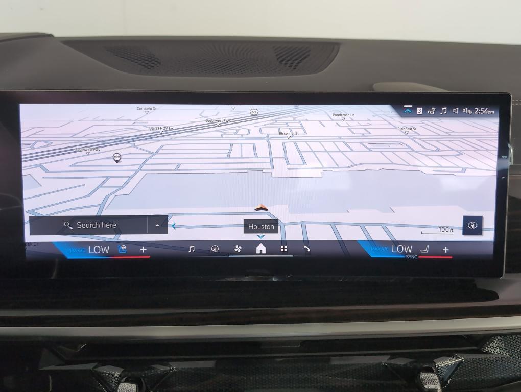 new 2026 BMW X7 car, priced at $93,830