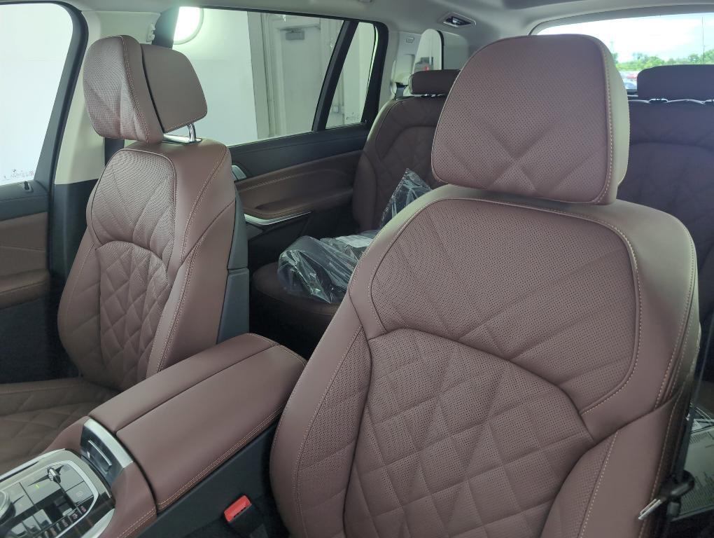 new 2026 BMW X7 car, priced at $93,830