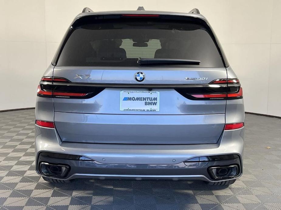 new 2025 BMW X7 car, priced at $98,855