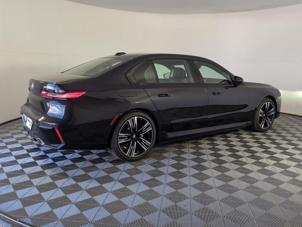 new 2025 BMW i7 car, priced at $129,025