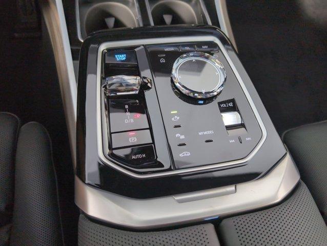 new 2025 BMW i7 car, priced at $129,025
