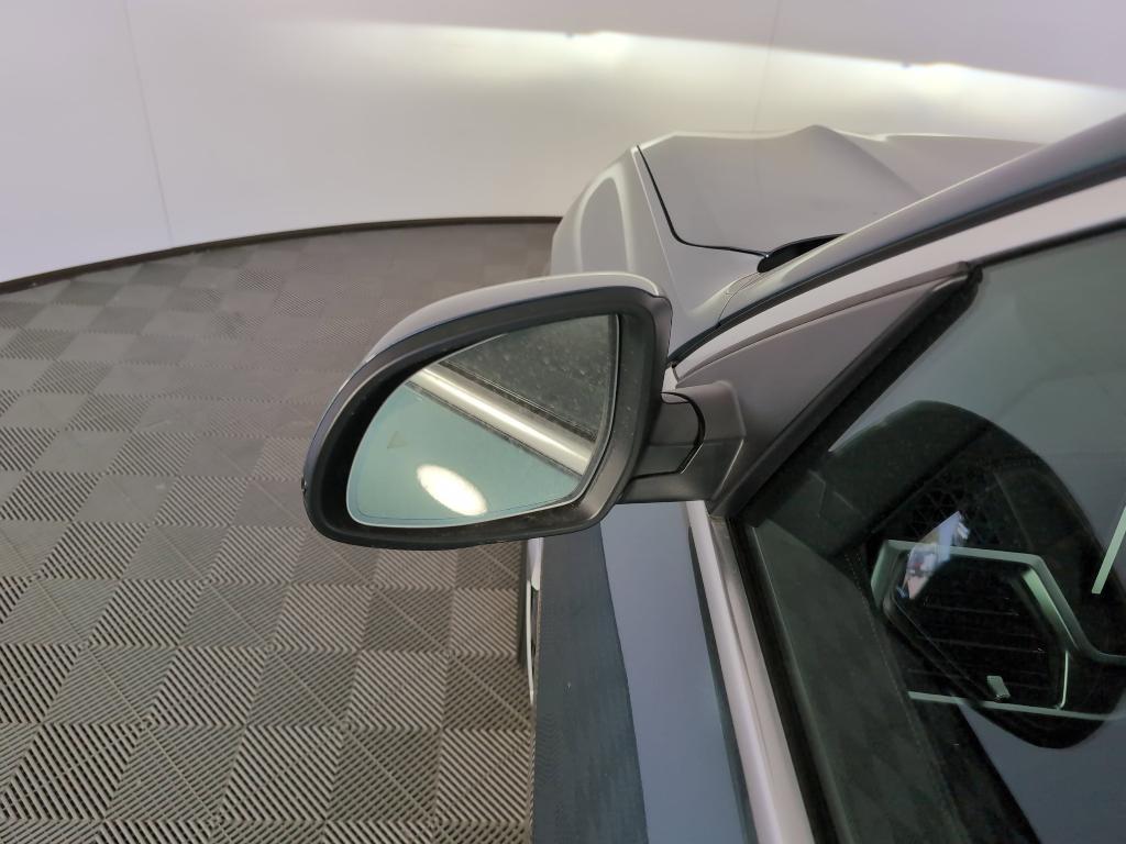 new 2025 BMW X5 car, priced at $71,960
