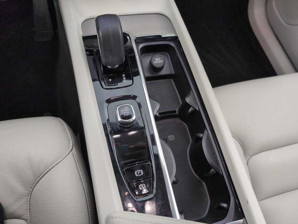 used 2023 Volvo XC60 car, priced at $34,999