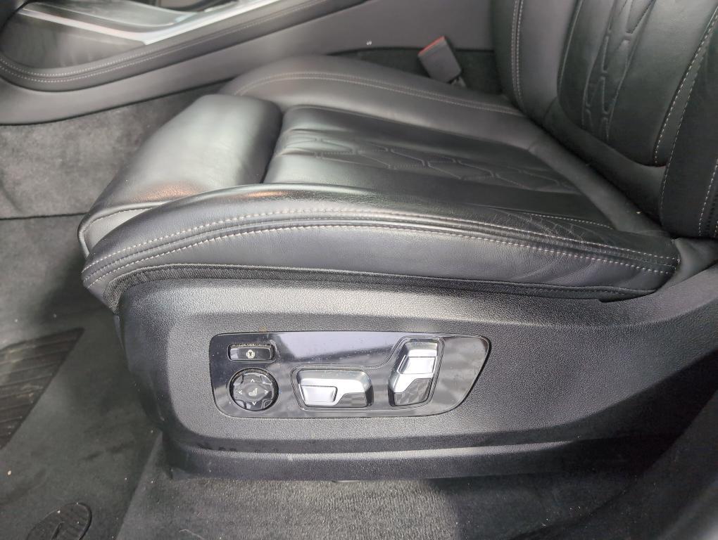 used 2022 BMW X7 car, priced at $59,998