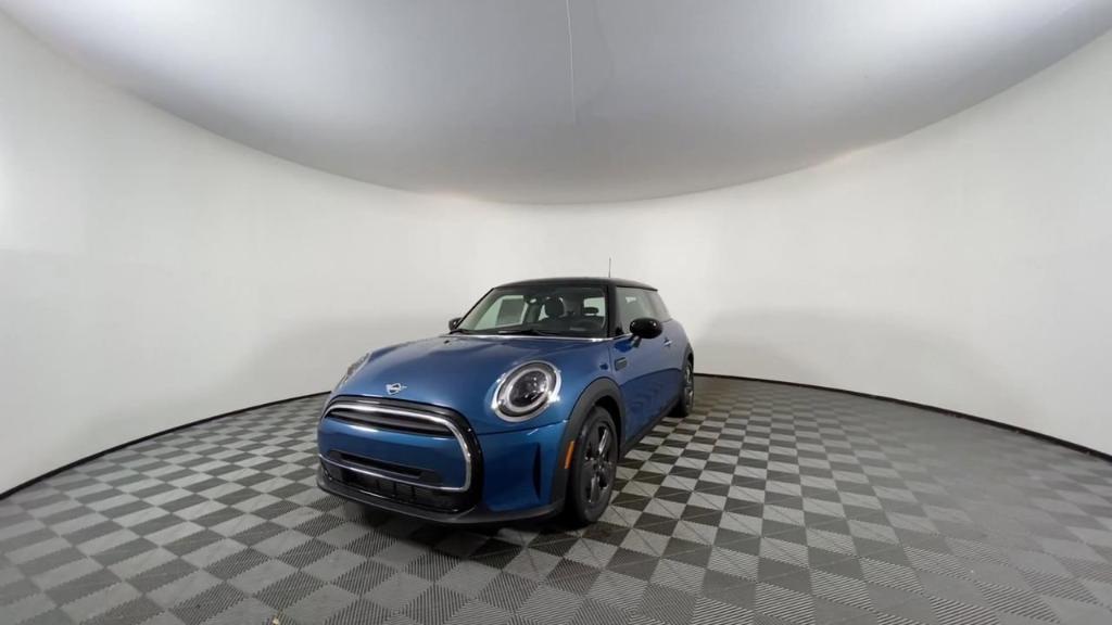 used 2022 MINI Hardtop car, priced at $19,698