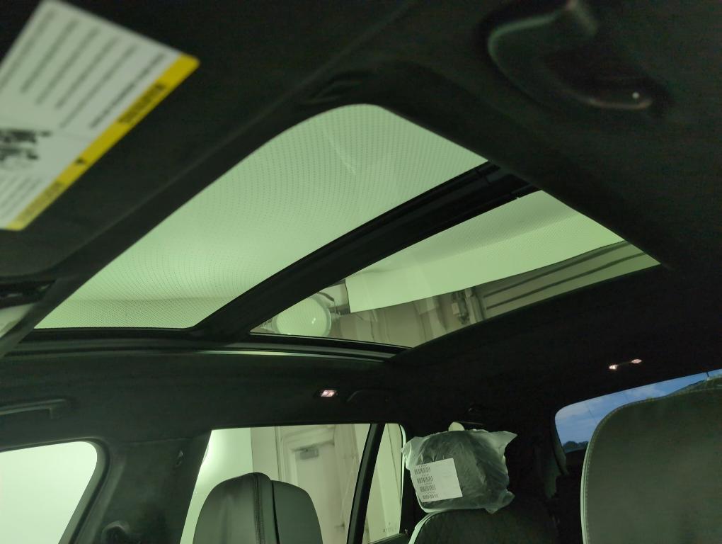 new 2026 BMW X7 car, priced at $104,475