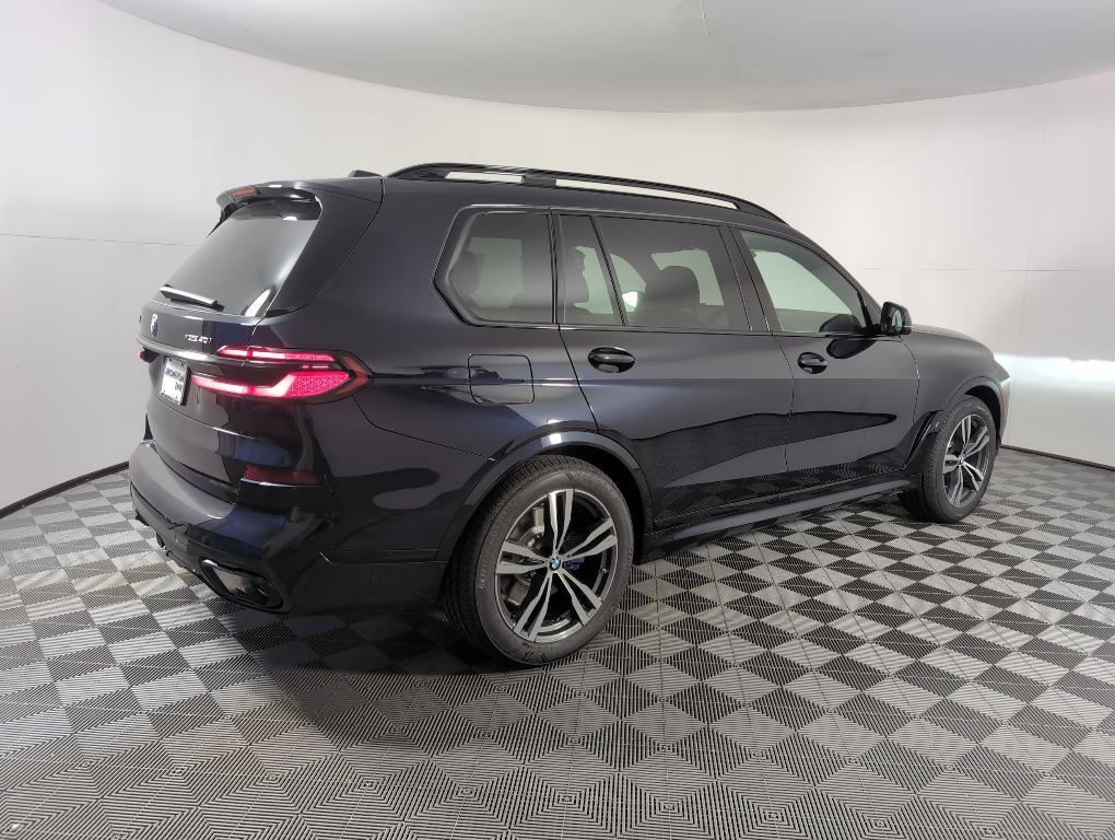 new 2026 BMW X7 car, priced at $104,475