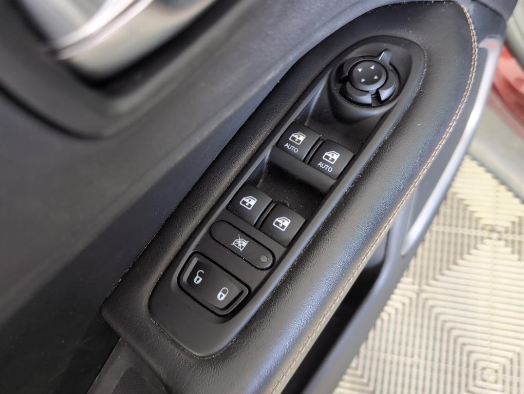 used 2020 Jeep Compass car, priced at $17,266