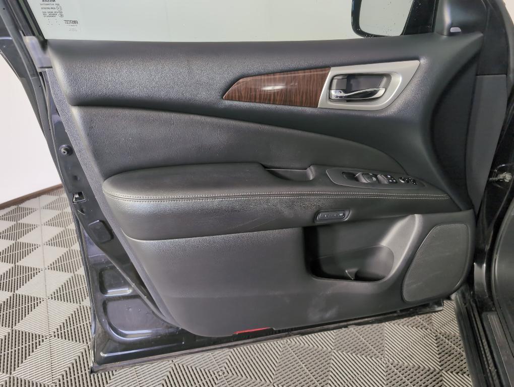 used 2015 Nissan Pathfinder car, priced at $8,999