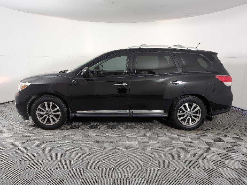 used 2015 Nissan Pathfinder car, priced at $8,999