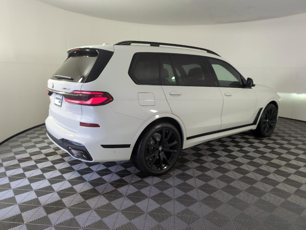 new 2026 BMW X7 car, priced at $96,680