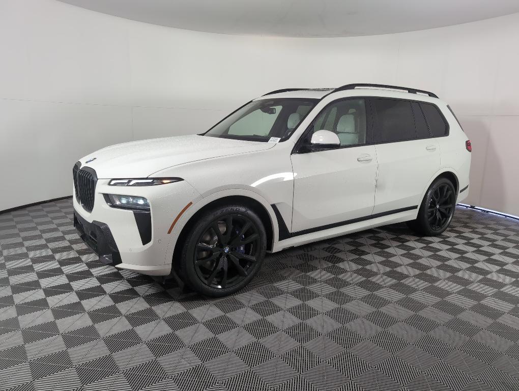 new 2026 BMW X7 car, priced at $96,680