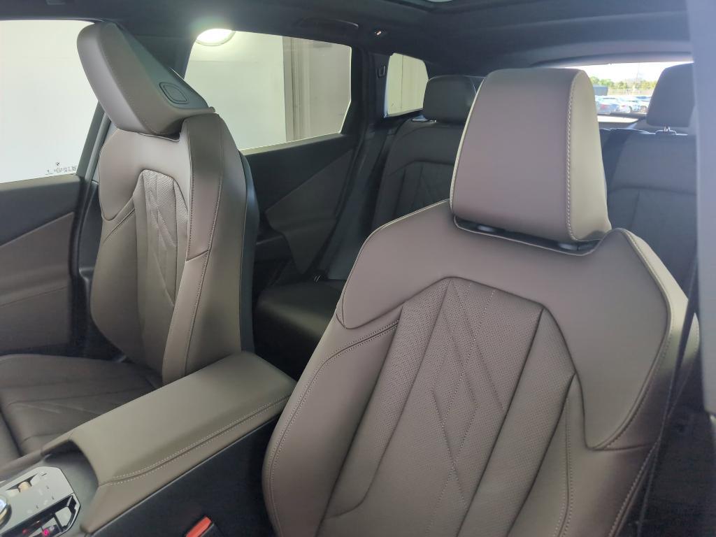 new 2025 BMW X3 car, priced at $56,730