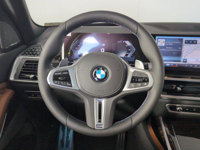 new 2026 BMW X7 car, priced at $120,210