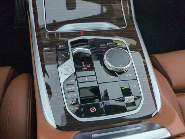 new 2026 BMW X7 car, priced at $120,210