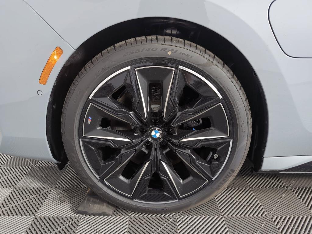 new 2025 BMW 750e car, priced at $123,575