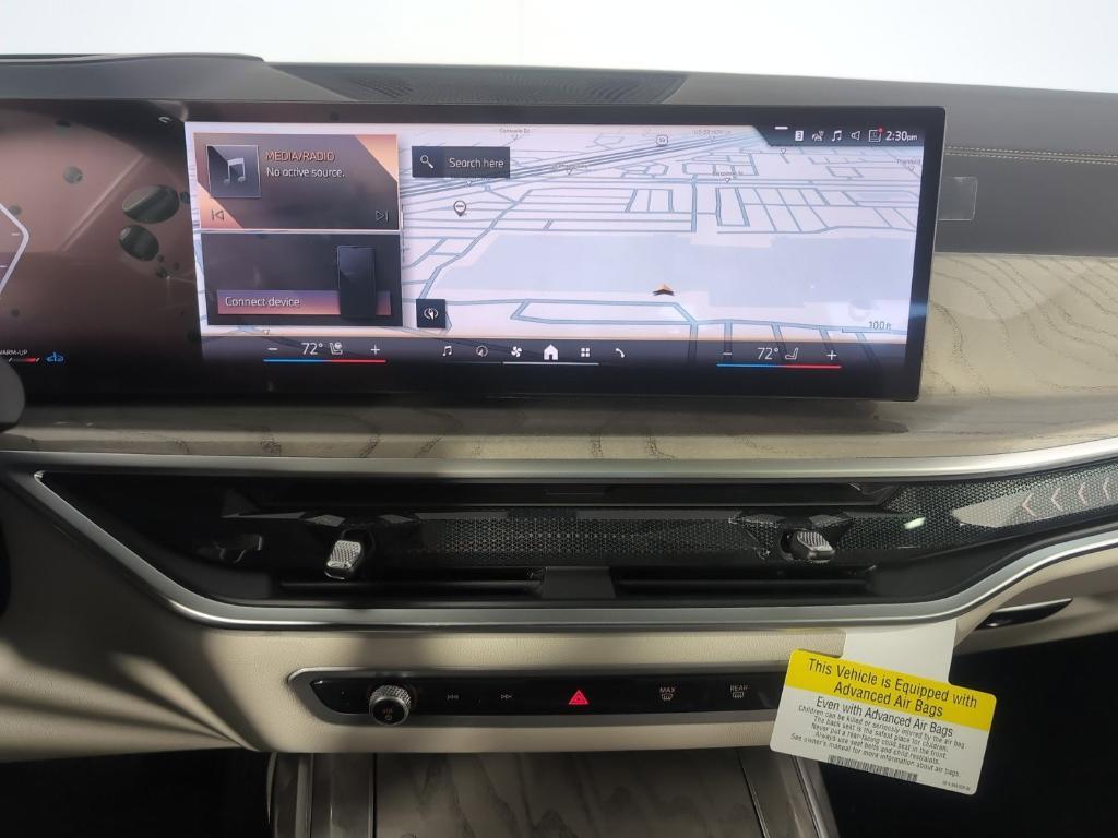 new 2025 BMW X7 car, priced at $99,335