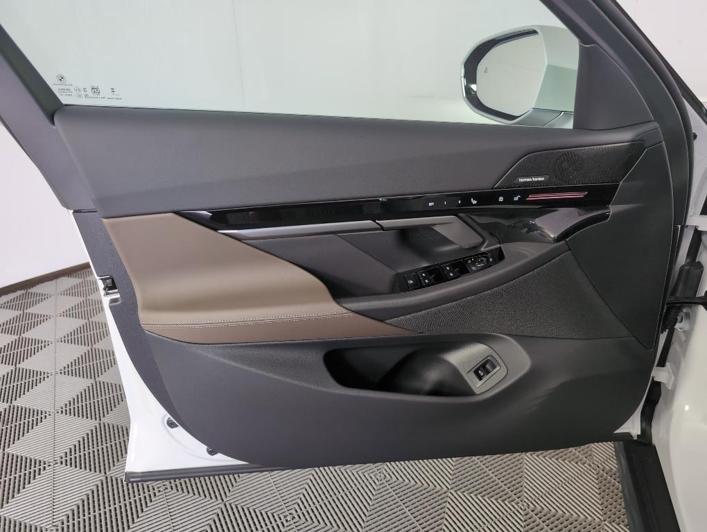 new 2026 BMW 530 car, priced at $61,025