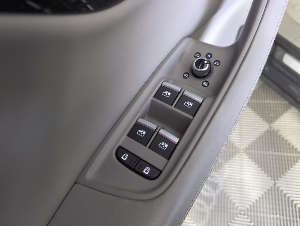 used 2021 Audi Q7 car, priced at $41,999