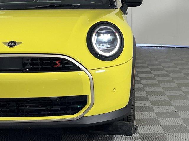 used 2025 MINI Hardtop car, priced at $29,381