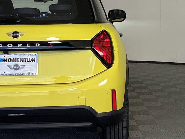 used 2025 MINI Hardtop car, priced at $29,381