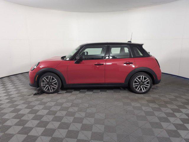 used 2025 MINI Hardtop car, priced at $28,991