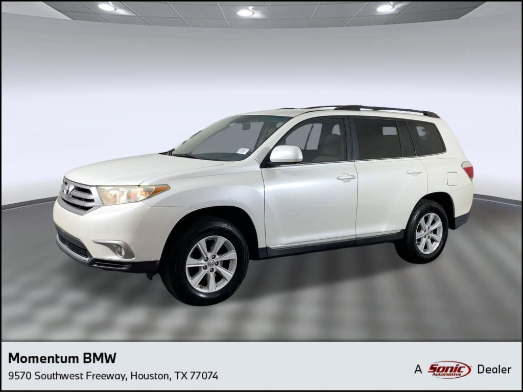 used 2013 Toyota Highlander car, priced at $11,999