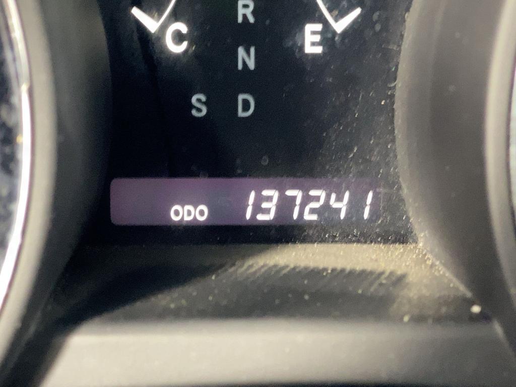 used 2013 Toyota Highlander car, priced at $11,999