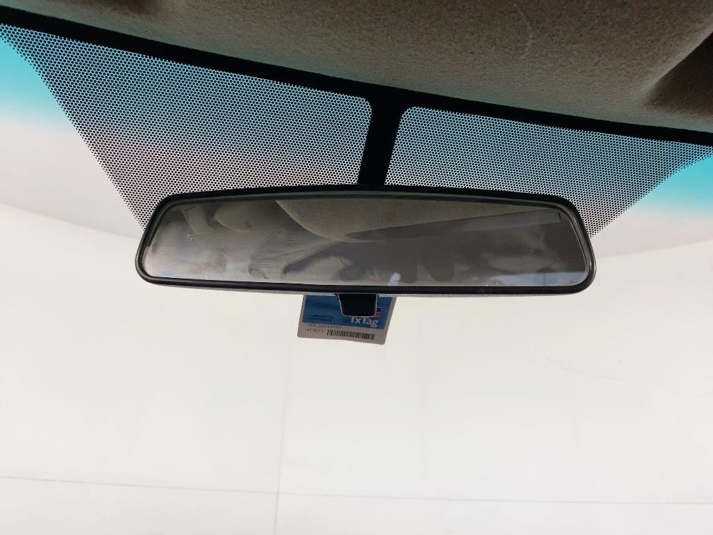 used 2013 Toyota Highlander car, priced at $11,999