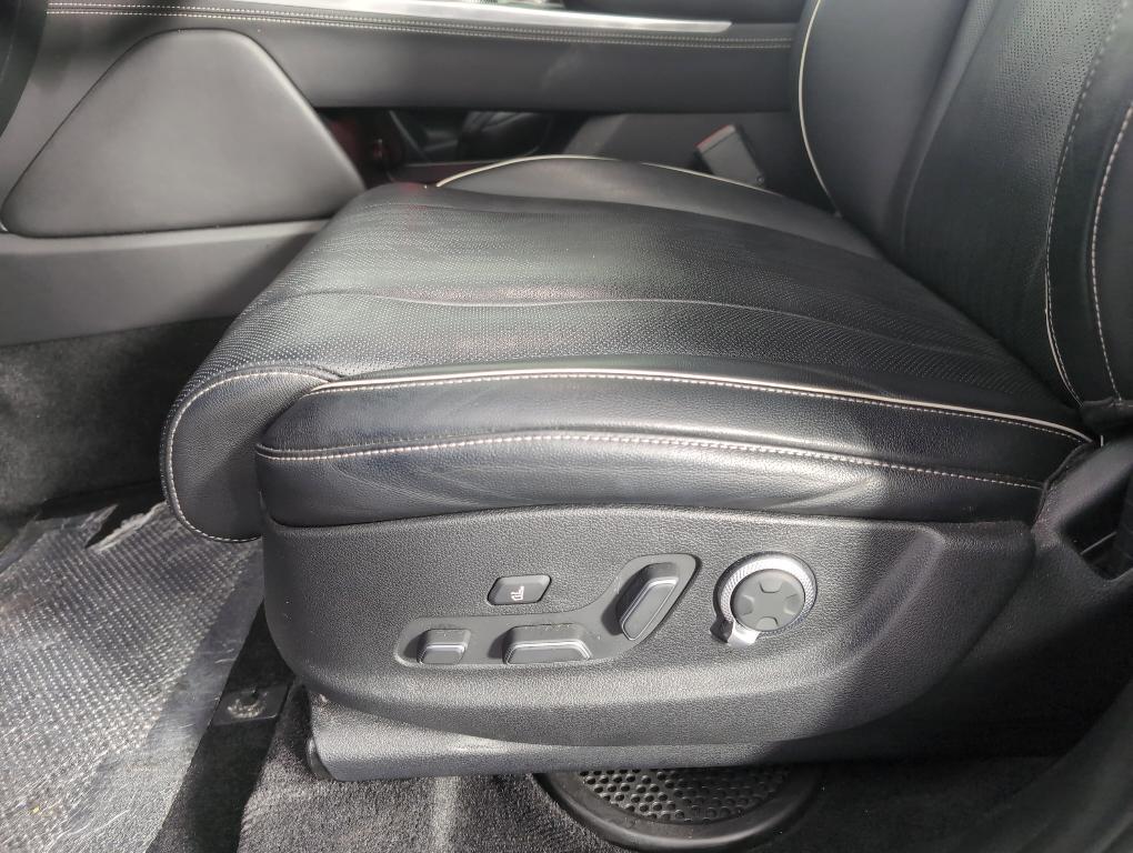 used 2022 Genesis GV80 car, priced at $35,999