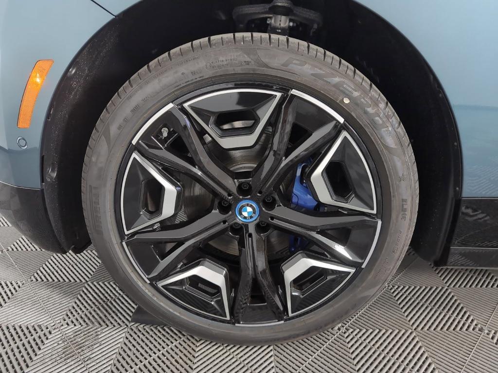 new 2025 BMW iX car, priced at $100,505