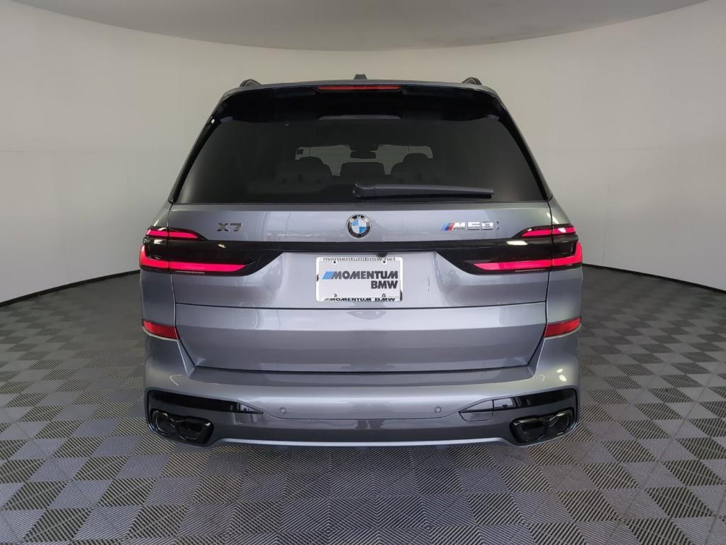 new 2025 BMW X7 car, priced at $117,005