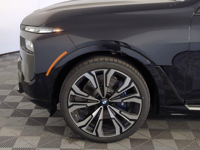 new 2026 BMW X7 car, priced at $106,110