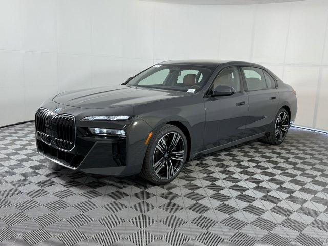 new 2025 BMW 760 car, priced at $134,425