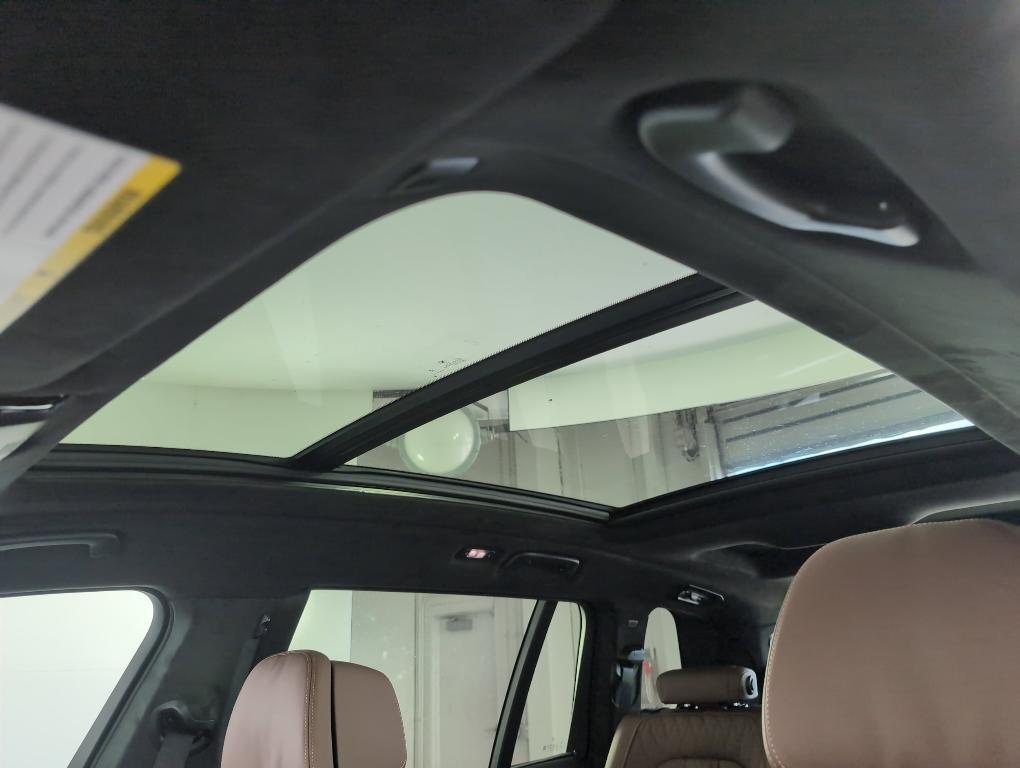new 2026 BMW X7 car, priced at $118,030
