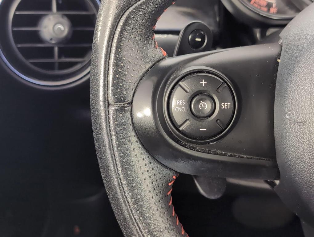 used 2020 MINI Hardtop car, priced at $18,999