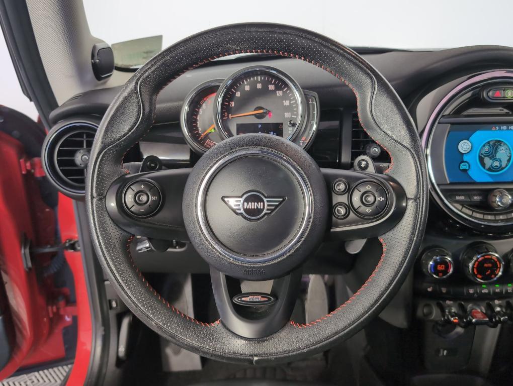 used 2020 MINI Hardtop car, priced at $18,999