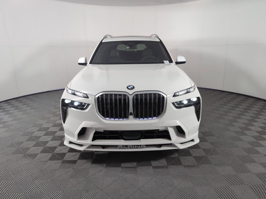 new 2025 BMW ALPINA XB7 car, priced at $153,395