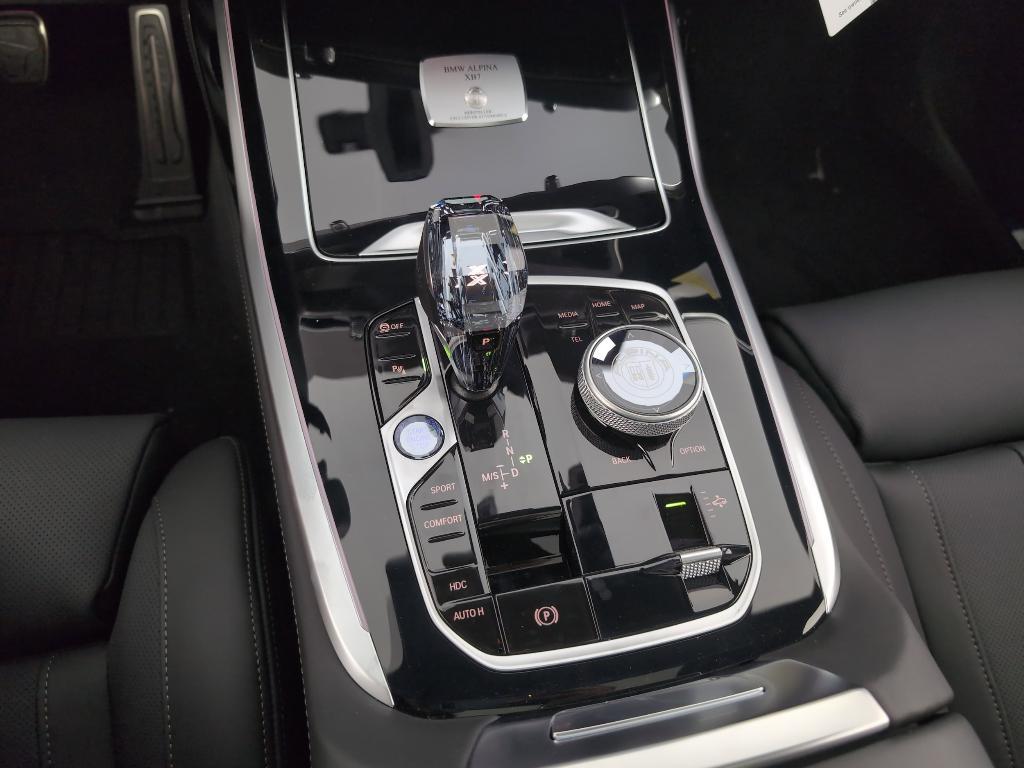 new 2025 BMW ALPINA XB7 car, priced at $153,395
