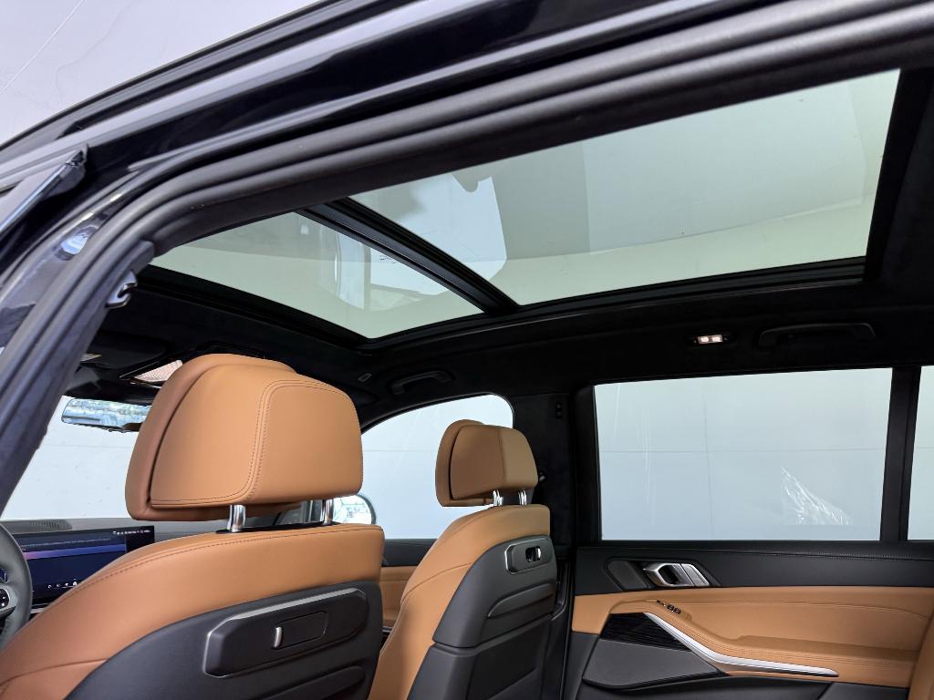 new 2026 BMW X7 car, priced at $95,650