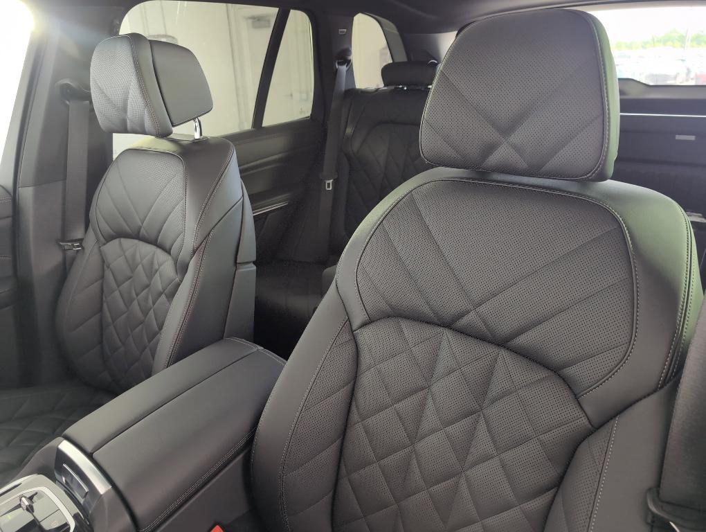 new 2026 BMW X5 PHEV car, priced at $85,000