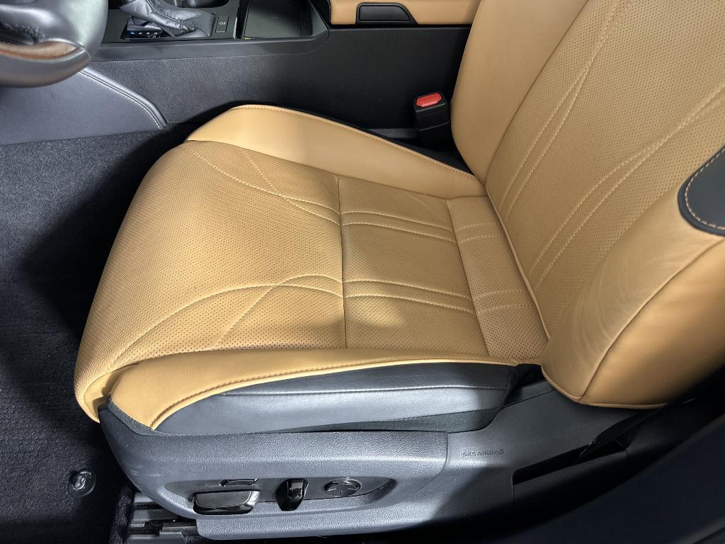 used 2024 Lexus ES 350 car, priced at $47,999