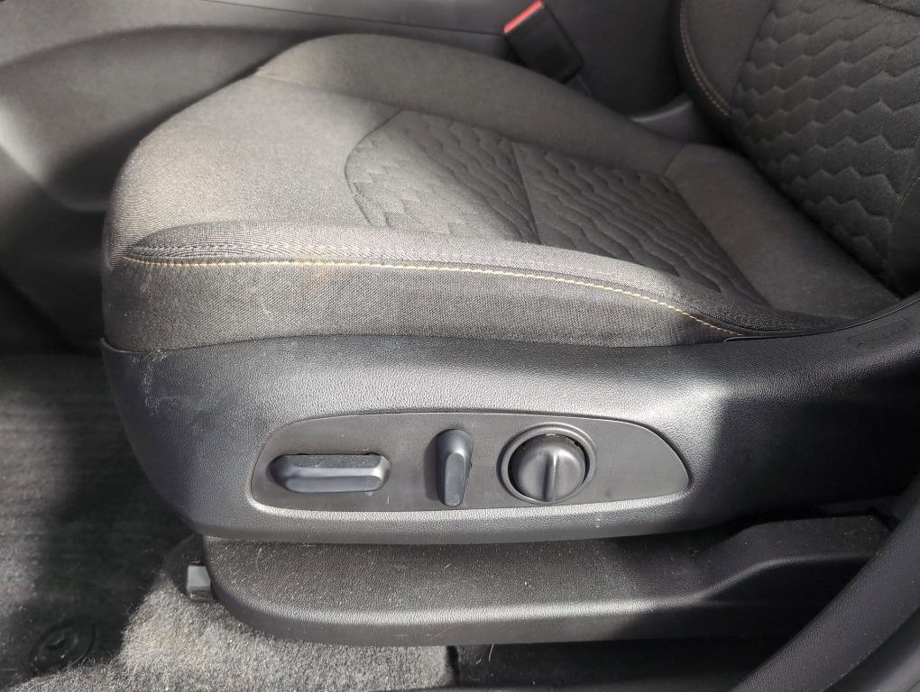 used 2020 Chevrolet Equinox car, priced at $16,499