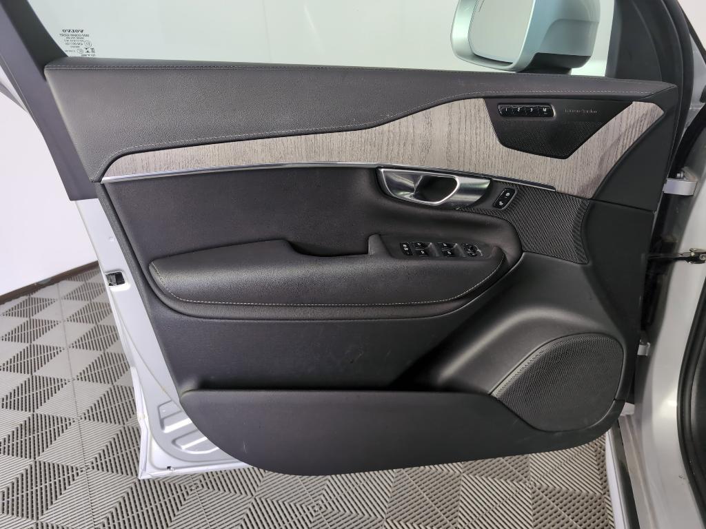 used 2022 Volvo XC90 car, priced at $44,497