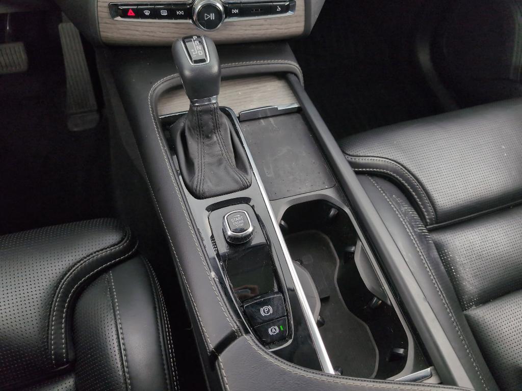 used 2022 Volvo XC90 car, priced at $44,798