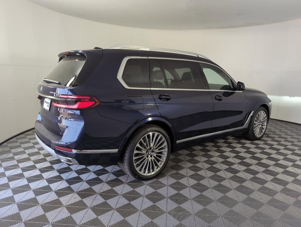new 2026 BMW X7 car, priced at $101,710