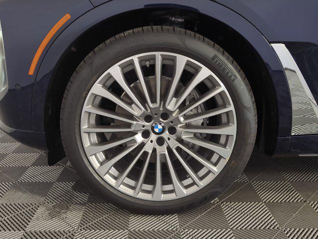 new 2026 BMW X7 car, priced at $101,710