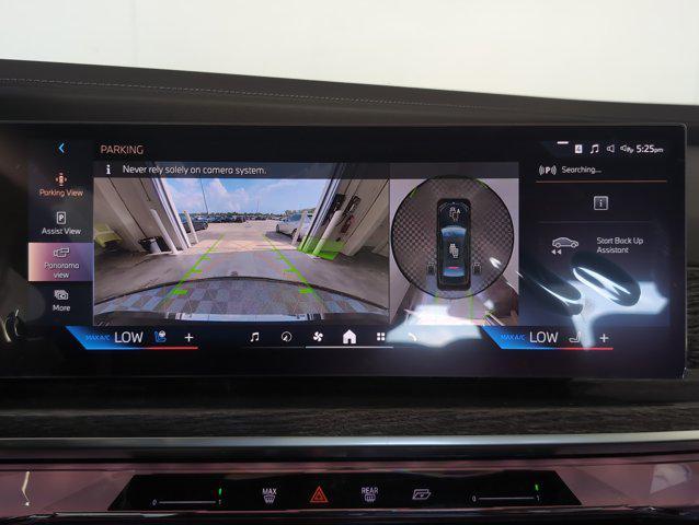 new 2025 BMW 760 car, priced at $141,520