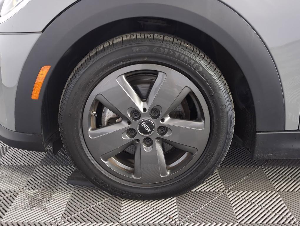 used 2023 MINI Hardtop car, priced at $20,499
