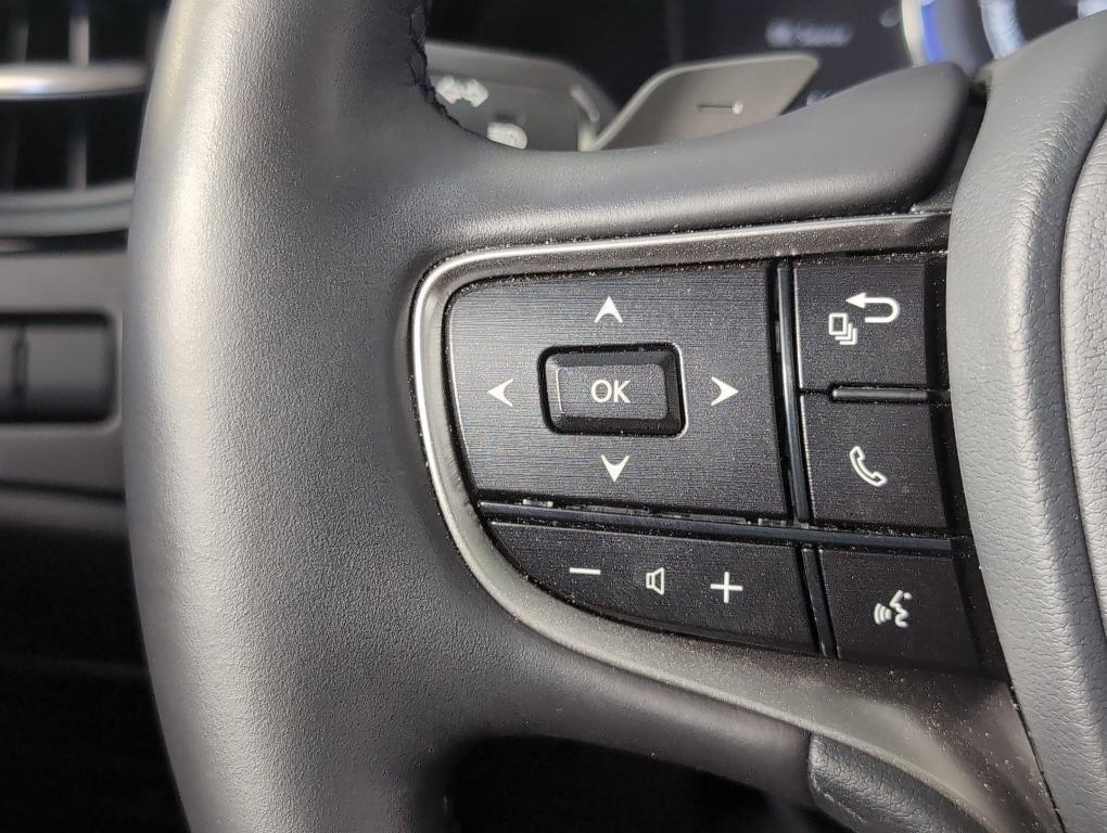 used 2025 Lexus ES 300h car, priced at $39,999